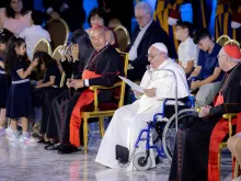 البابا فرنسيس ملقيًا كلمته في افتتاح اللقاء العالمي العاشر للعائلات