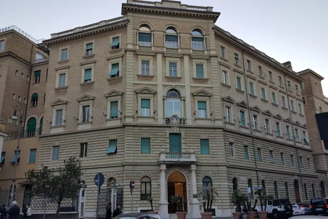 مبنى كوريا الرهبانيّة اليسوعيّة العامّة في بورغو سانتو سبيريتو، روما