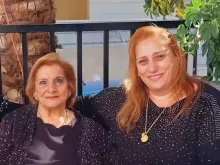 السيّدتان ناهدة وسمر اللتان نعتهما رعيّة العائلة المقدّسة في غزة